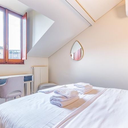 Luxury Flat Duomo 6Pax Wifi Top Apartment Milan Bagian luar foto