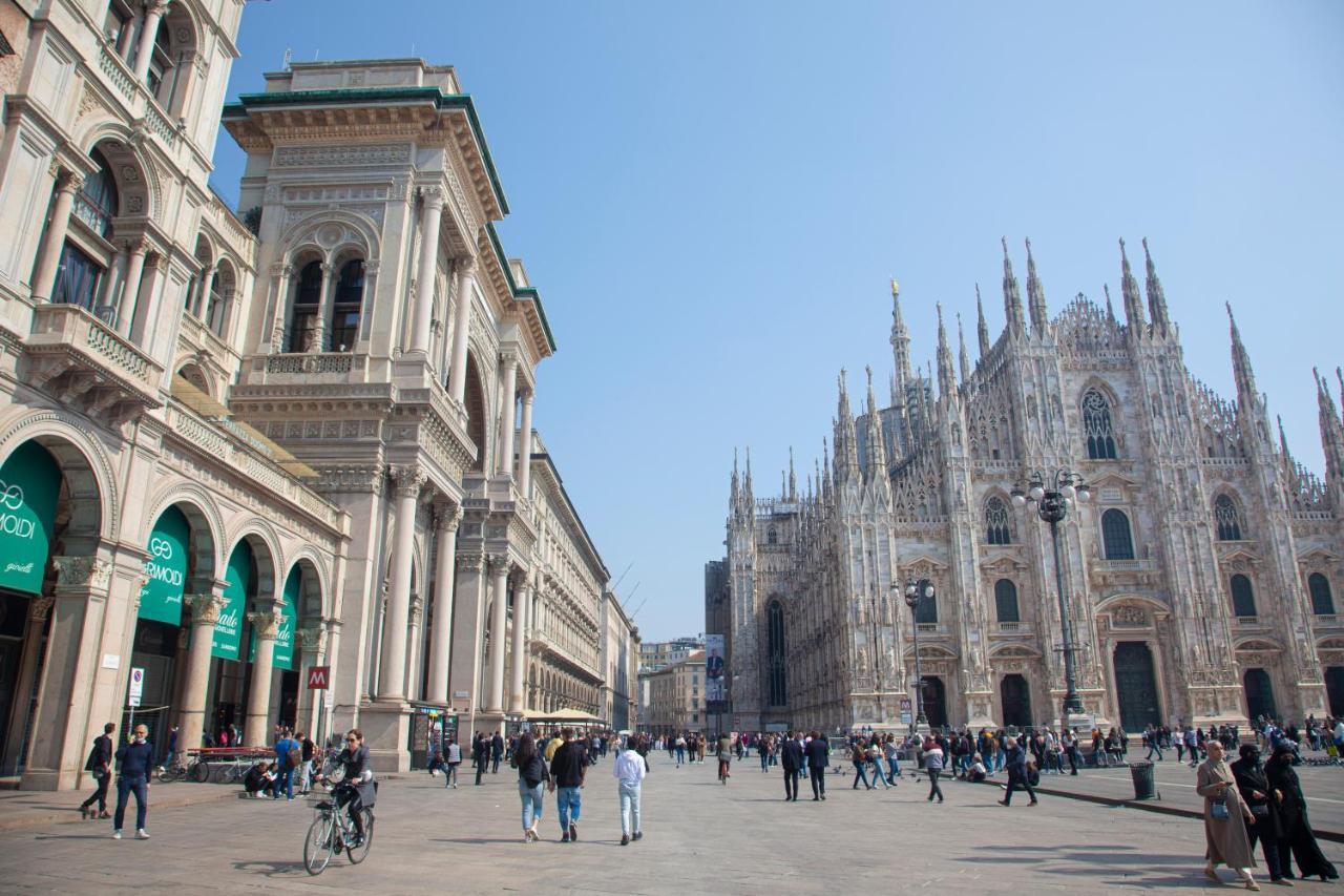 Luxury Flat Duomo 6Pax Wifi Top Apartment Milan Bagian luar foto